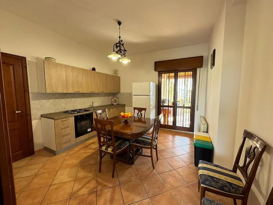 Villa Uruca Cava dʼAliga 0*,  Italien