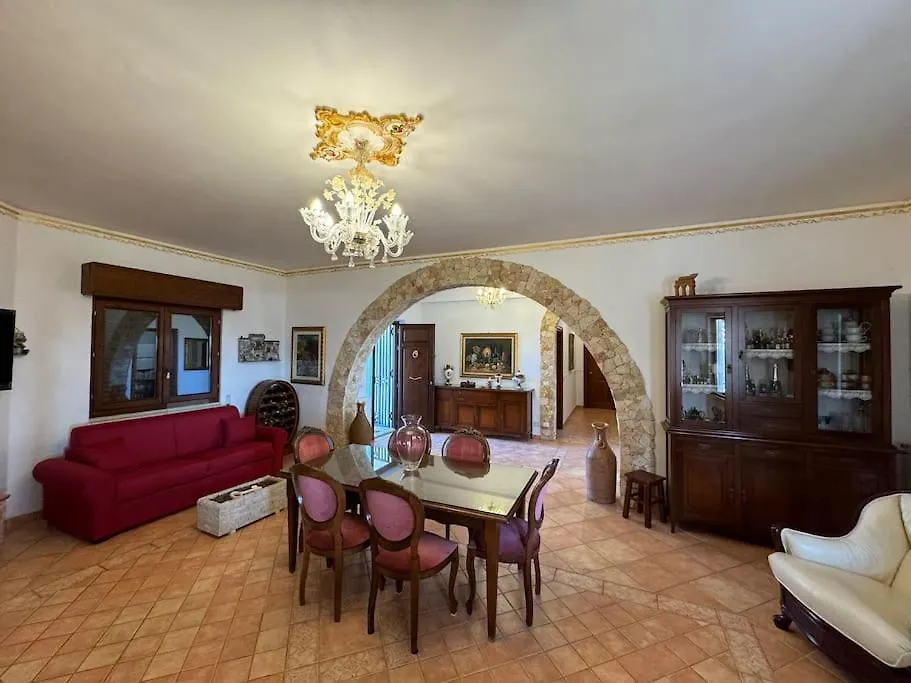 Villa Uruca Cava dʼAliga 0*,